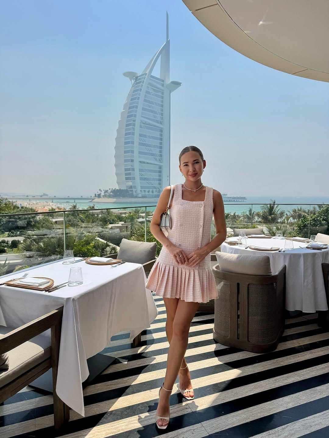Post 3 by 𝐎𝐋𝐄𝐒𝐈𝐀 on Instagram (carousel)