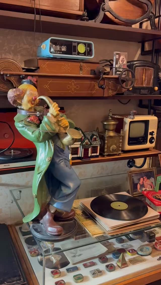 Post 8 by Ali Keskin on Instagram (video)