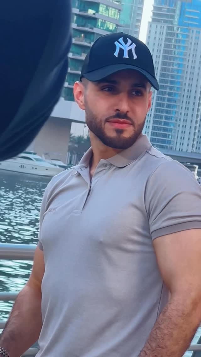Post 2 by Diyaa Serrai on Instagram (video)