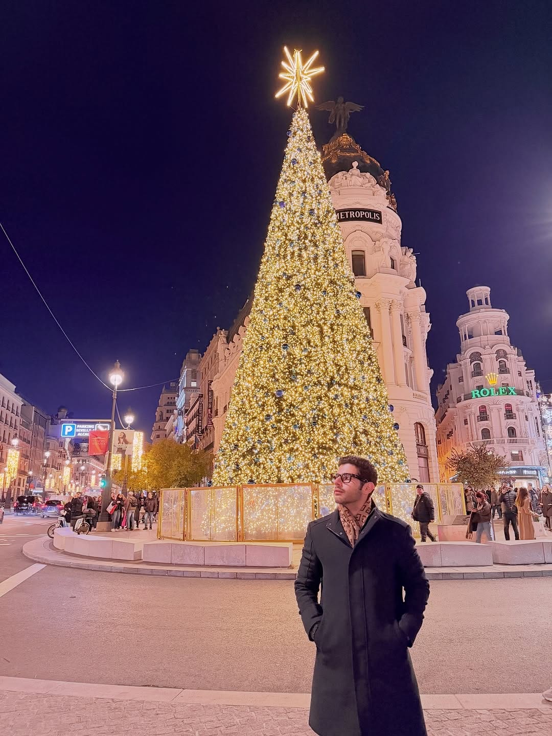 Post 8 by Ricardo Mendoza on Instagram (carousel)
