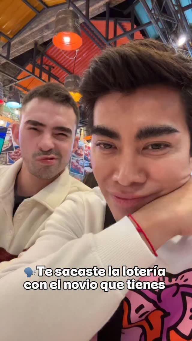 Post 4 by 𝔏𝔞 𝔟𝔢𝔟𝔬𝔫𝔞 on Instagram (video)