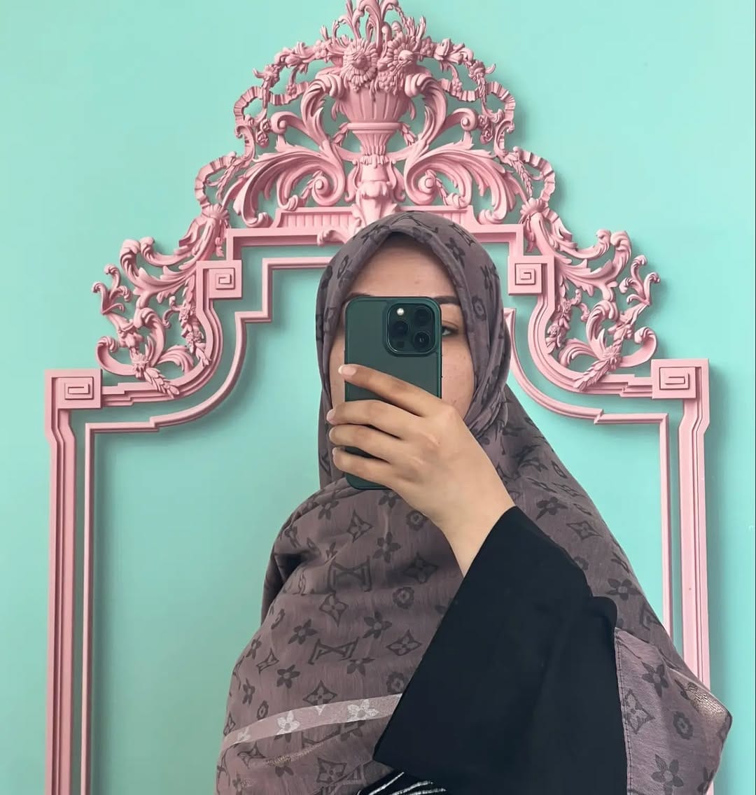 Post 6 by روسری ارکید | orchid on Instagram (carousel)