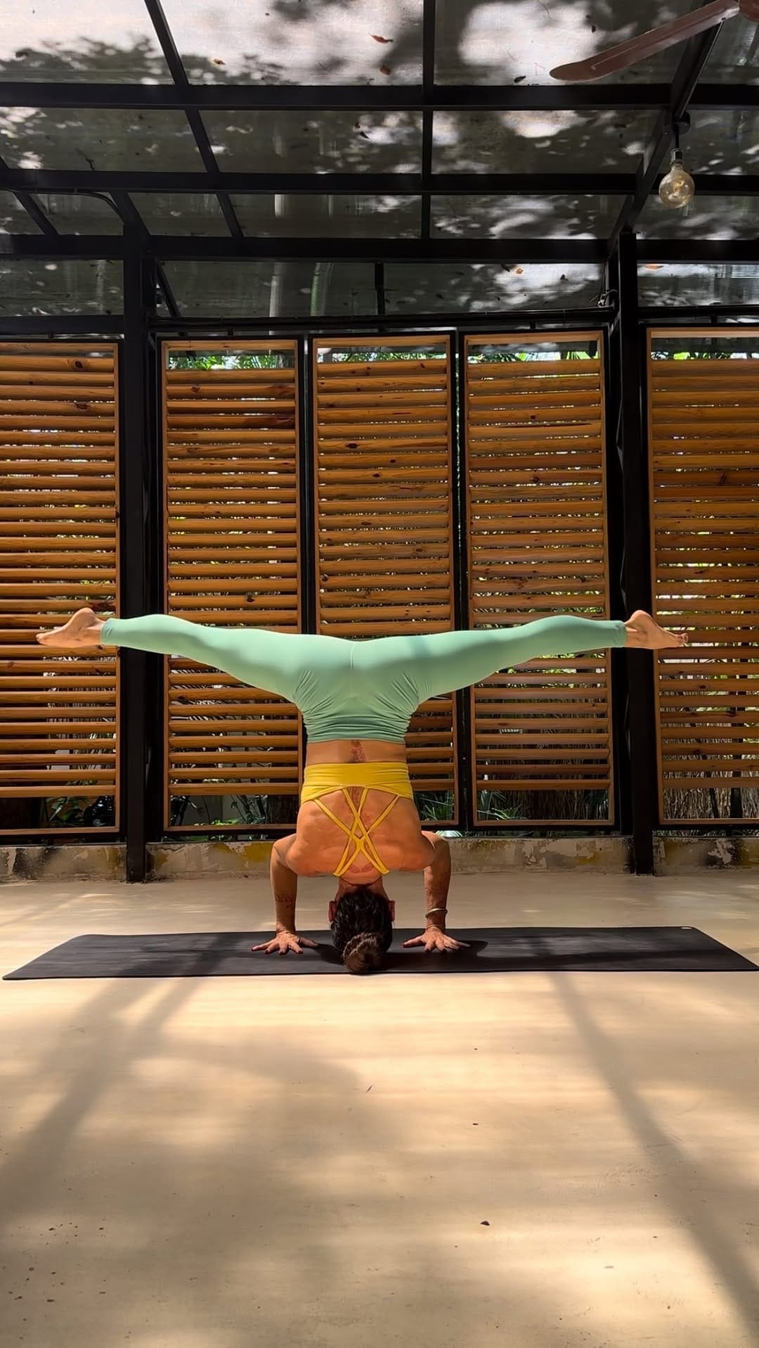 Post 10 by M a r i e l   C h a p o y on Instagram (video)