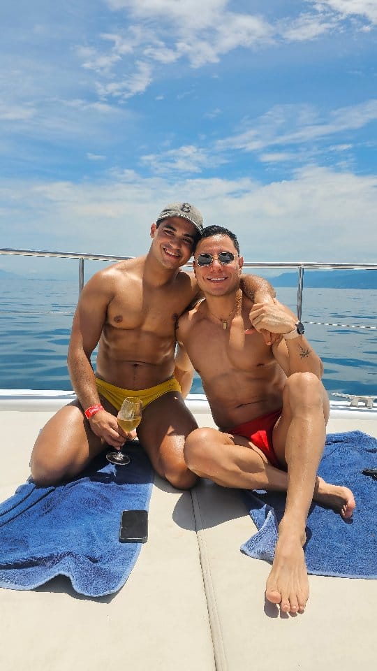 Post 6 by MARK FDZ on Instagram (video)