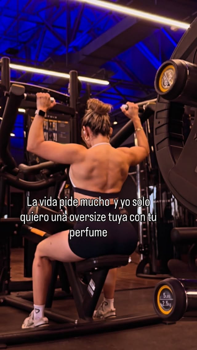 Post 3 by yuli🏋🏼‍♀️ on Instagram (video)