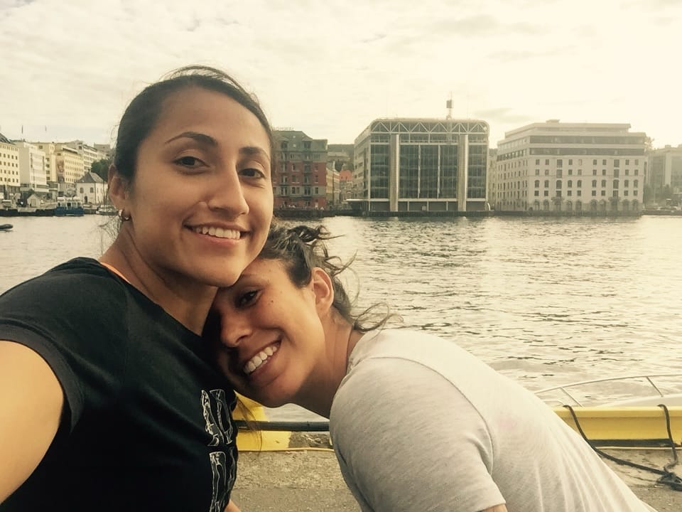Post 6 by Stephany and Bianca on Instagram (carousel)