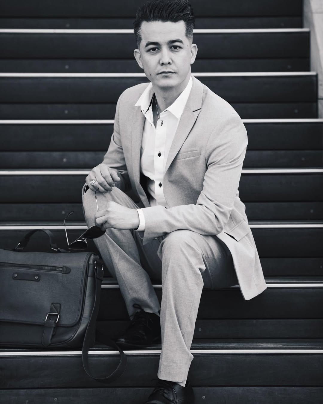 Post 7 by Nazir Moh on Instagram (image)