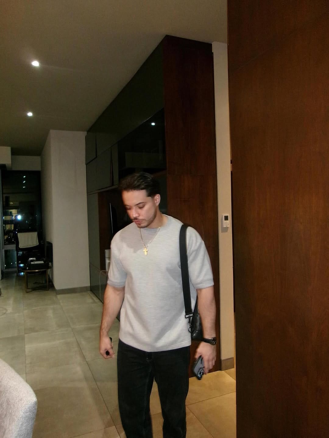 Post 4 by Victor Loaiza | Personal Trainer on Instagram (carousel)