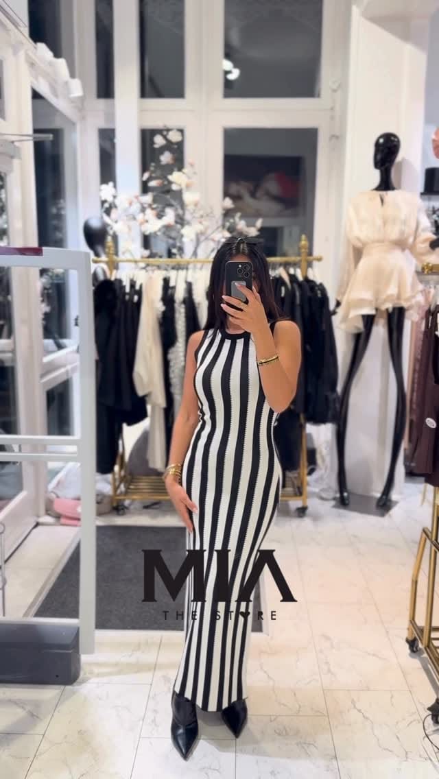Post 1 by MIA THE STORE on Instagram (video)