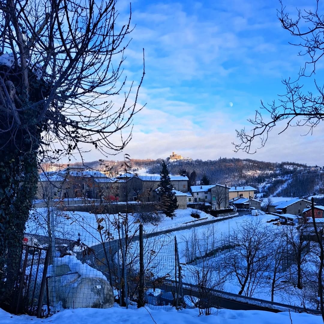 Post 5 by Lorenzo Levanti on Instagram (image)