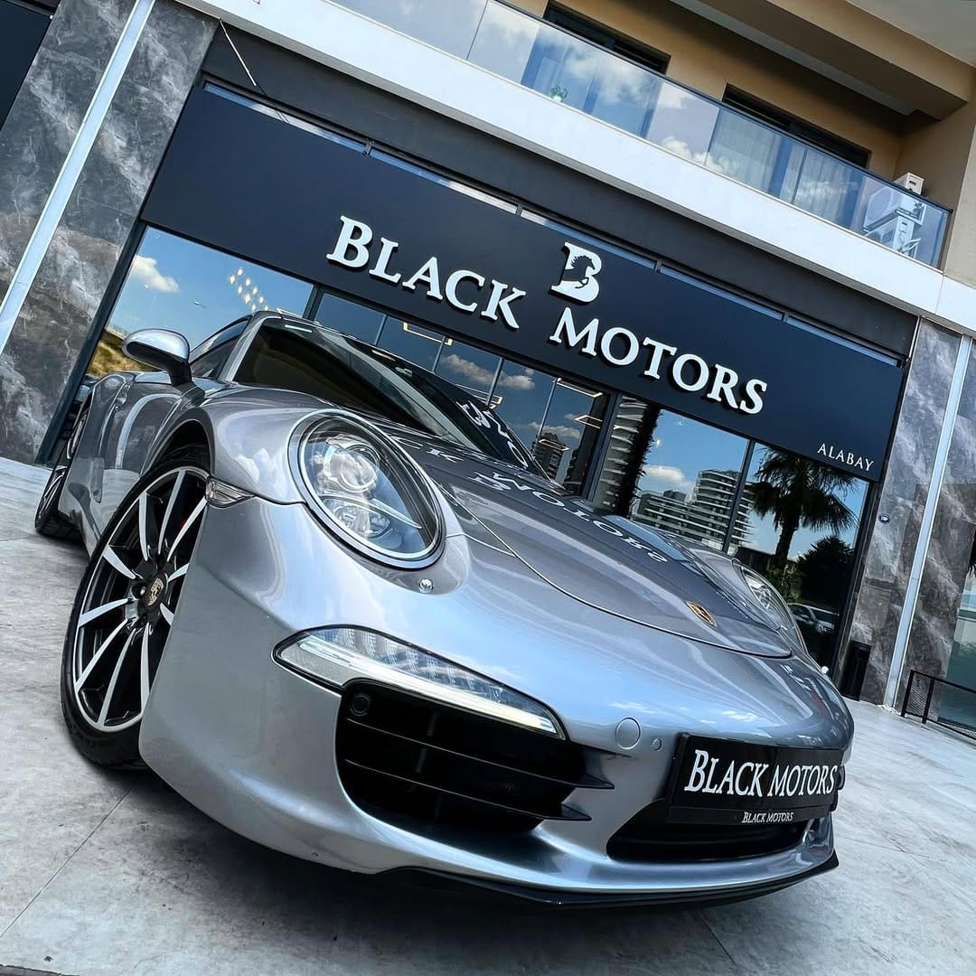 Post 10 by Black Motors ®️ on Instagram (image)
