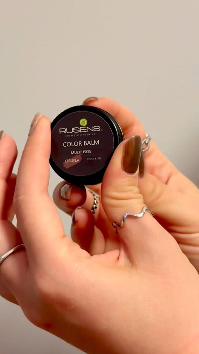 Post 9 by RUSENS COSMÉTICA NATURAL® on Instagram (video)
