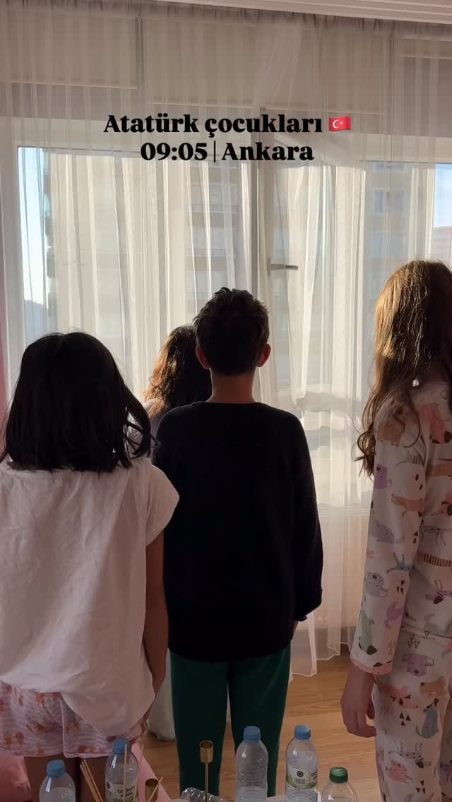 Post 6 by Pınar Yıldırım on Instagram (video)