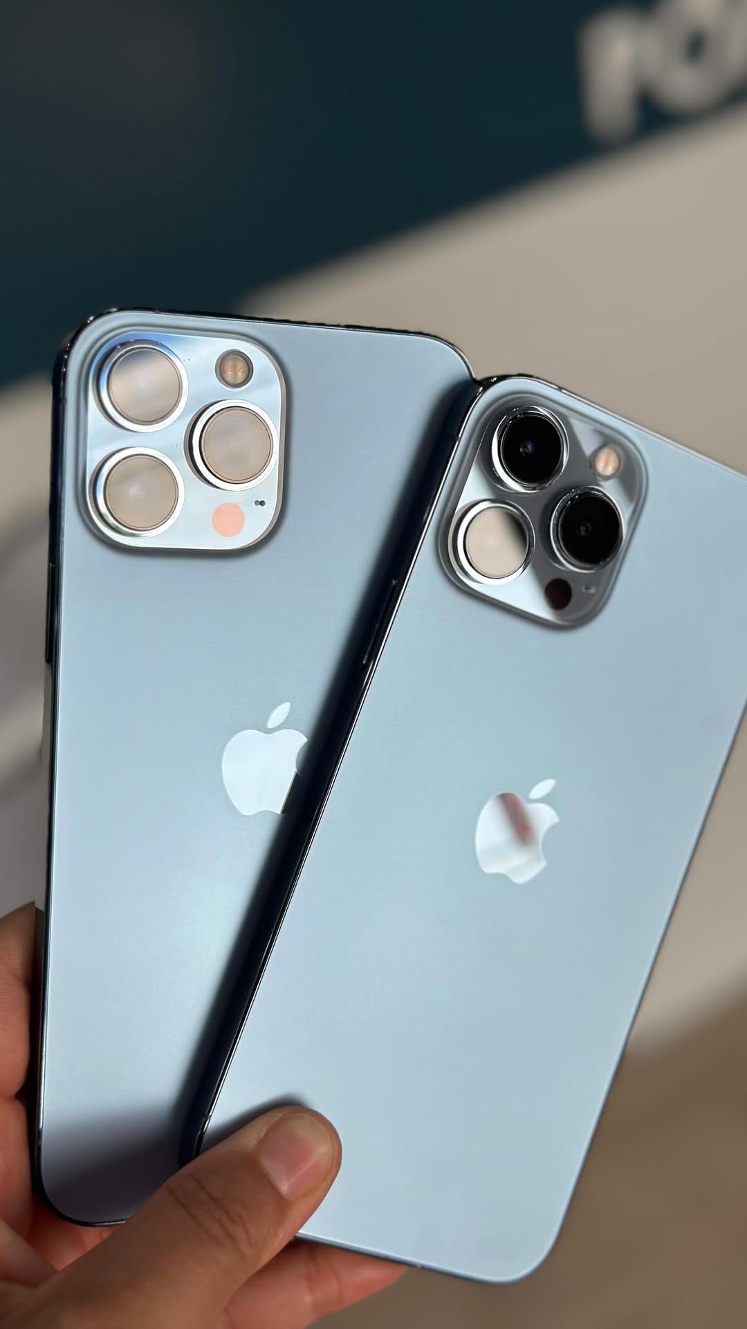 Post 4 by ᑭOᗰᗰᗴ Tᗴᑕᕼ  on Instagram (video)