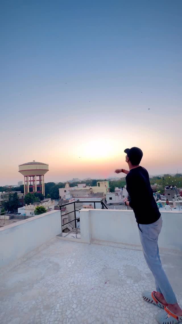 Post 7 by Yaduraj Singh Solanki on Instagram (video)