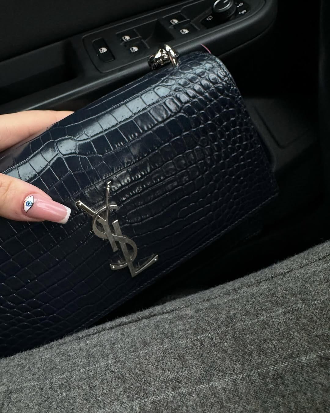 Post 1 by NAYLARA - نايلارا on Instagram (image)