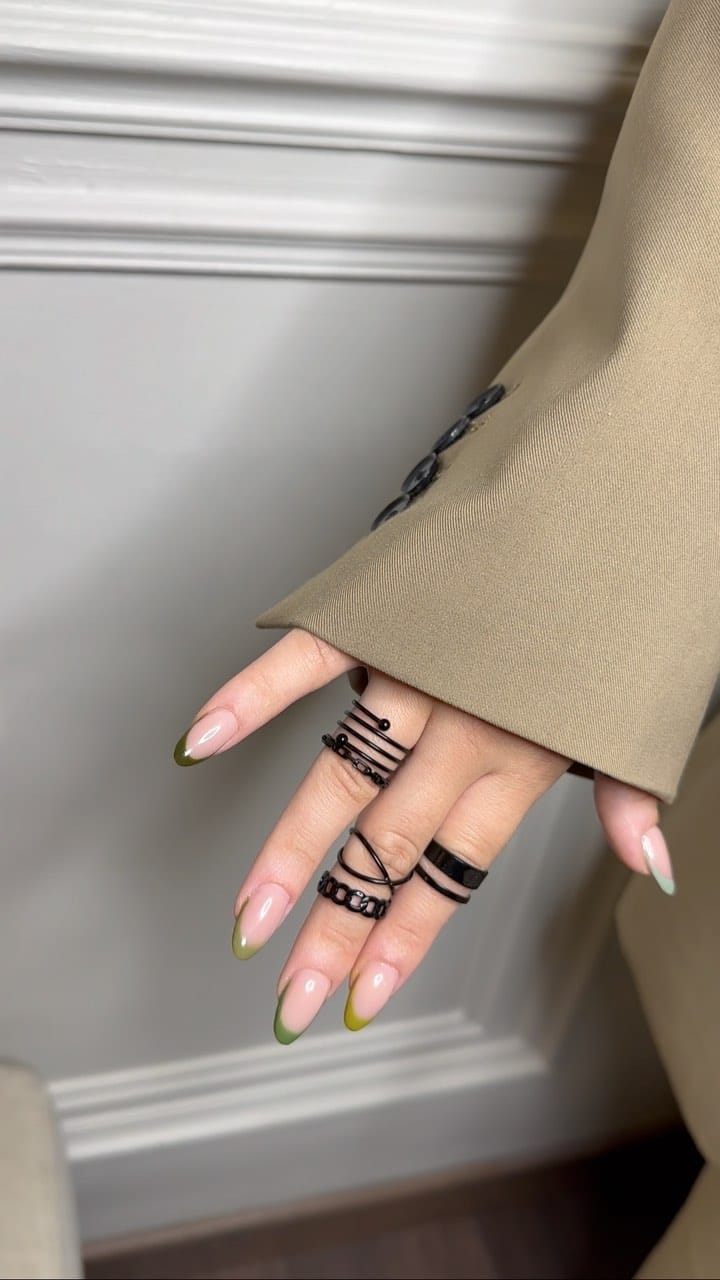 Post 3 by NAYLARA - نايلارا on Instagram (video)