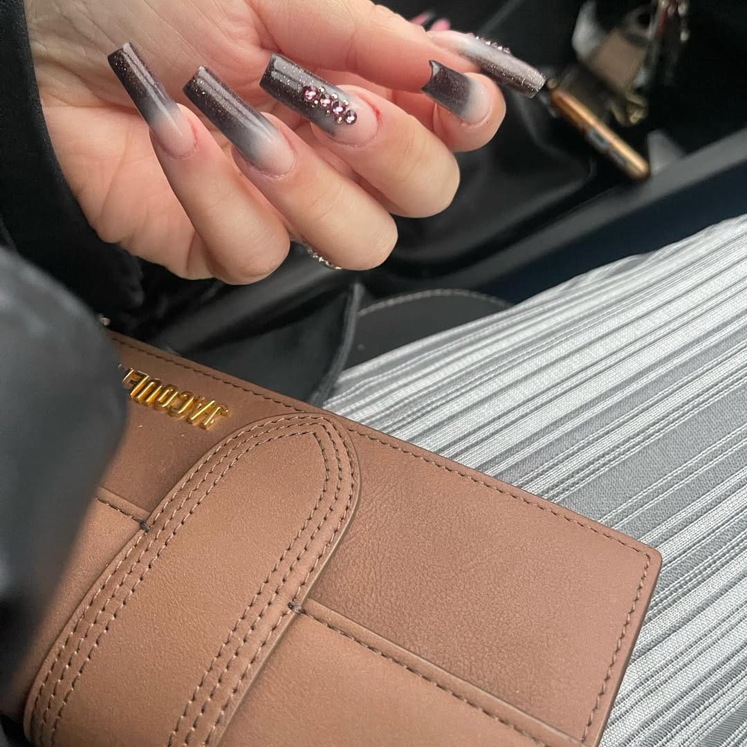 Post 10 by NAYLARA - نايلارا on Instagram (image)