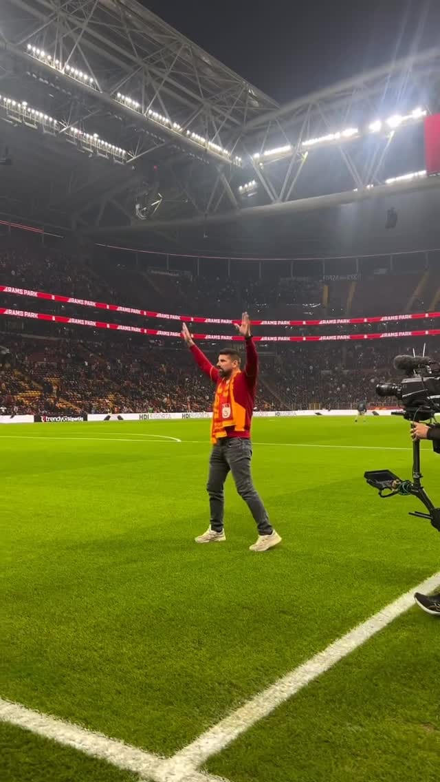 Post 7 by Milan Baroš on Instagram (video)