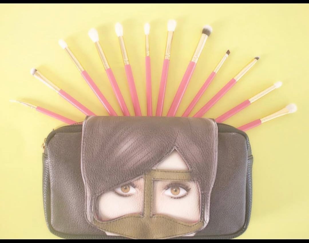 Post 10 by Burqa Cosmetics on Instagram (image)