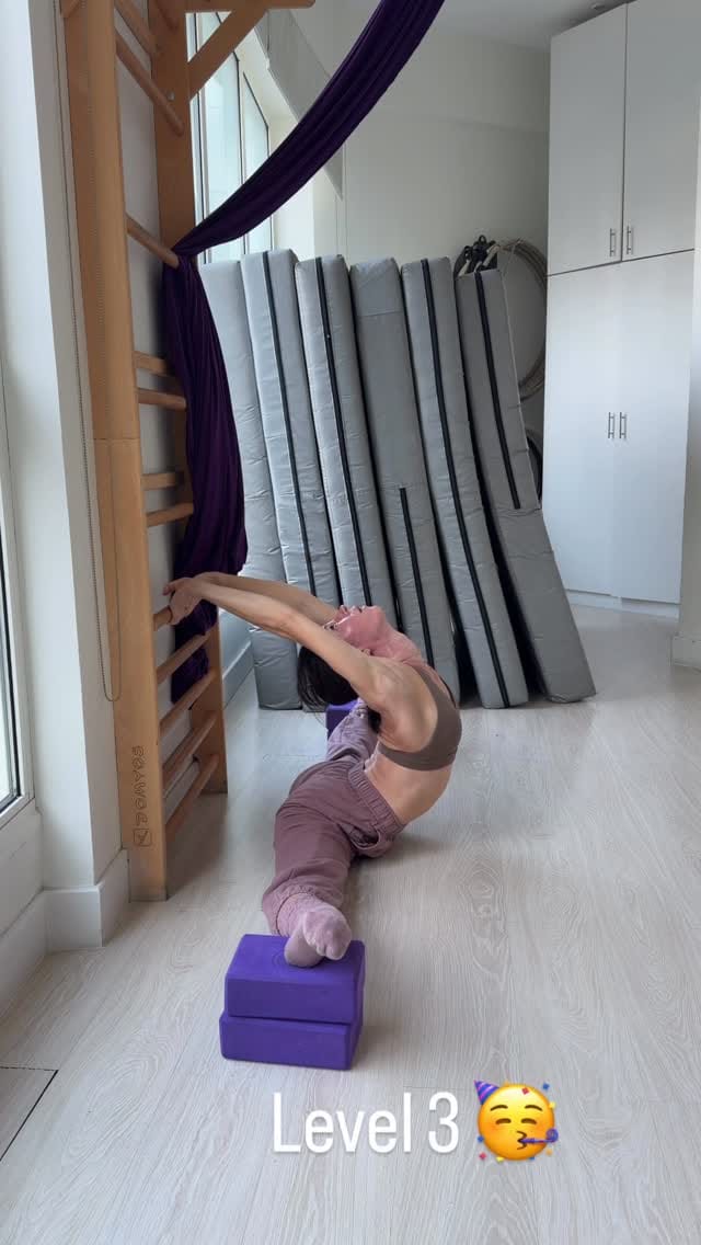 Post 6 by Maria Kurnikova on Instagram (video)