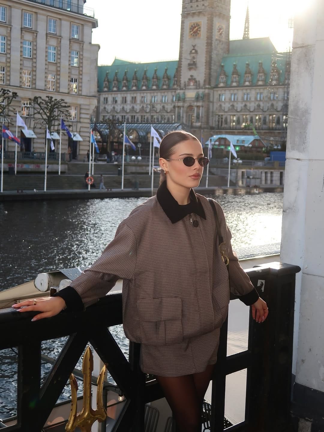 Post 7 by Hamburg Style on Instagram (image)