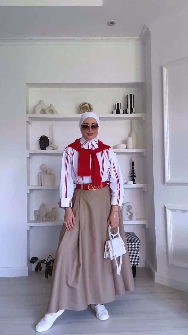 Post 8 by AMINAH ABDOH on Instagram (video)