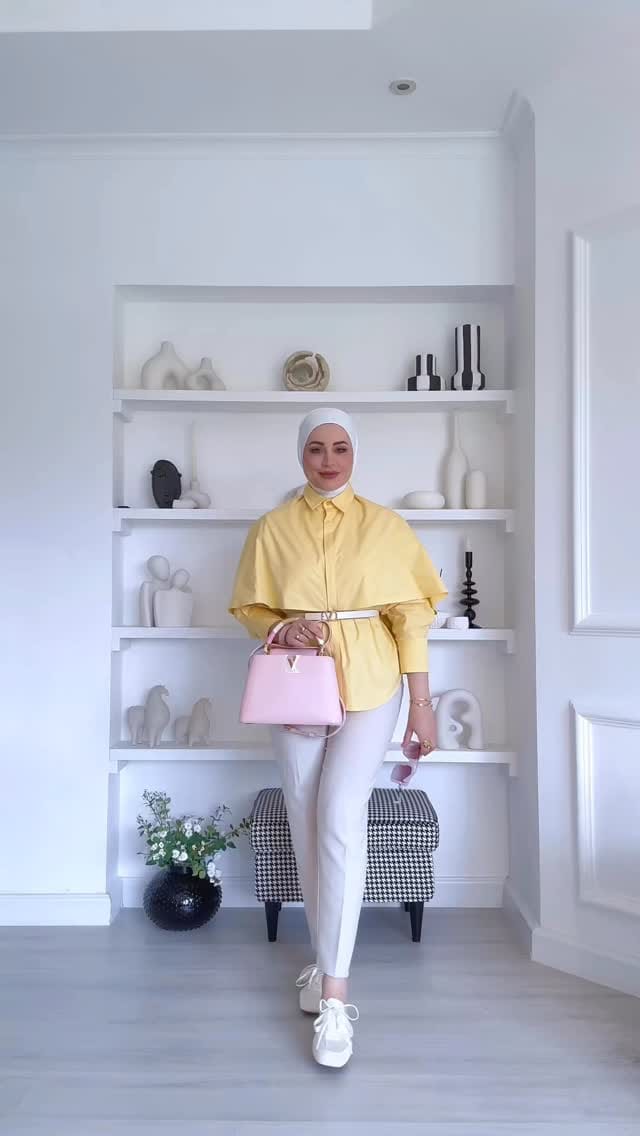 Post 10 by AMINAH ABDOH on Instagram (video)