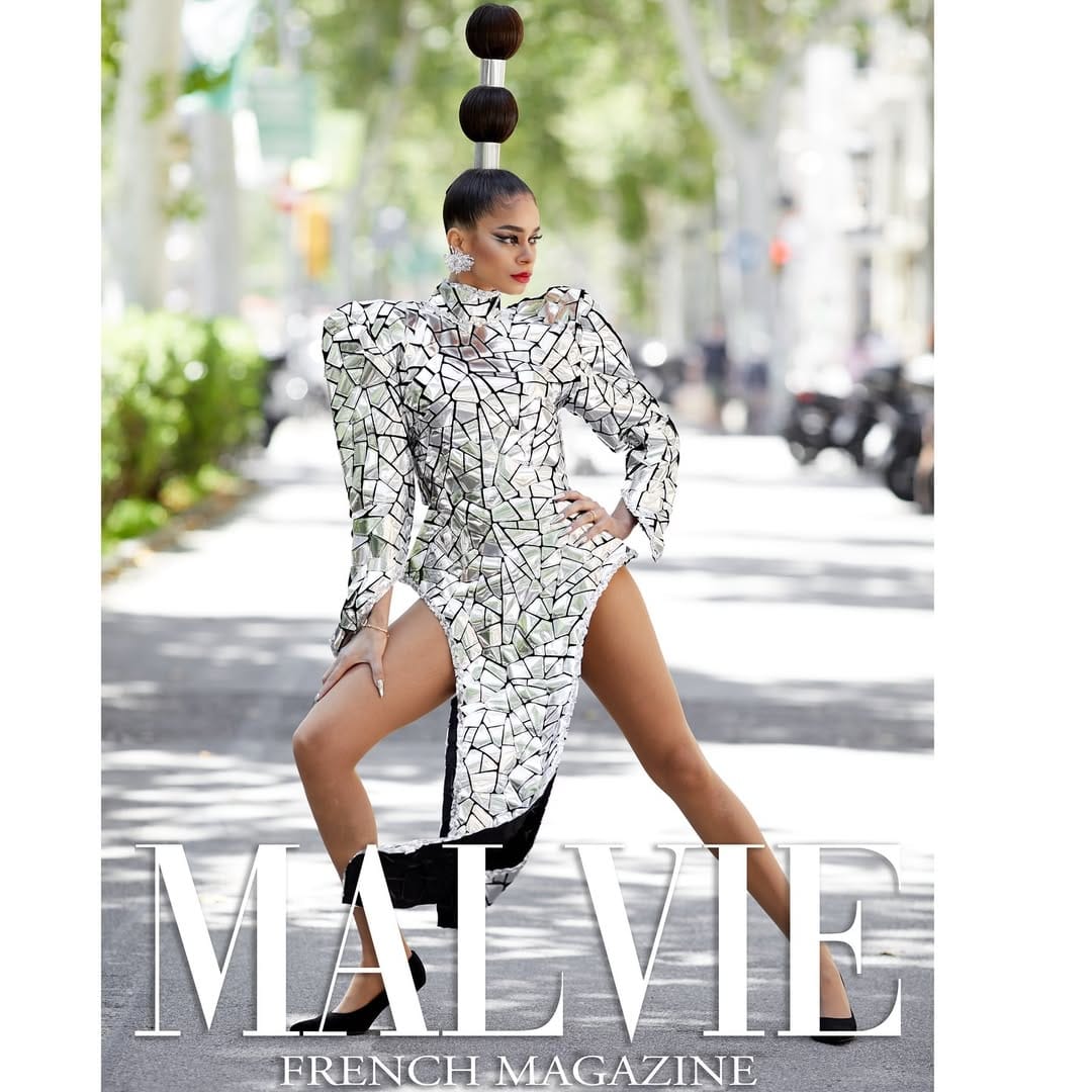 Post 9 by MARIA GERONIMO | MODELO on Instagram (carousel)