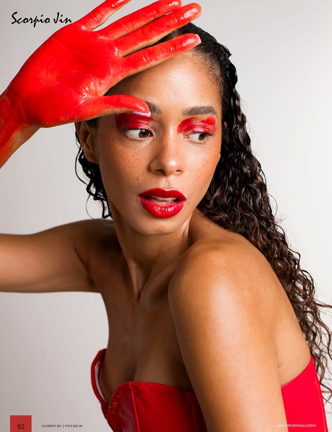 Post 6 by MARIA GERONIMO | MODELO on Instagram (image)