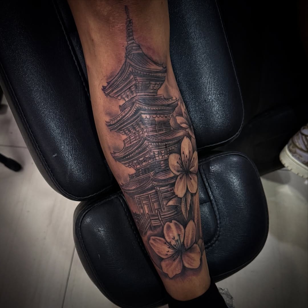 Post 3 by ⚜️Marco Oliver⚜️ on Instagram (image)