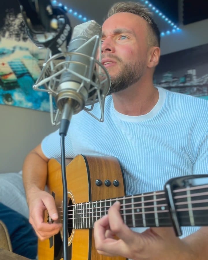 Post 5 by Jordon Feres on Instagram (video)