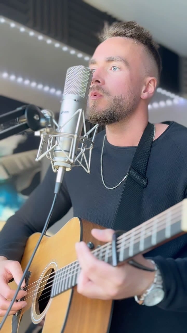 Post 3 by Jordon Feres on Instagram (video)