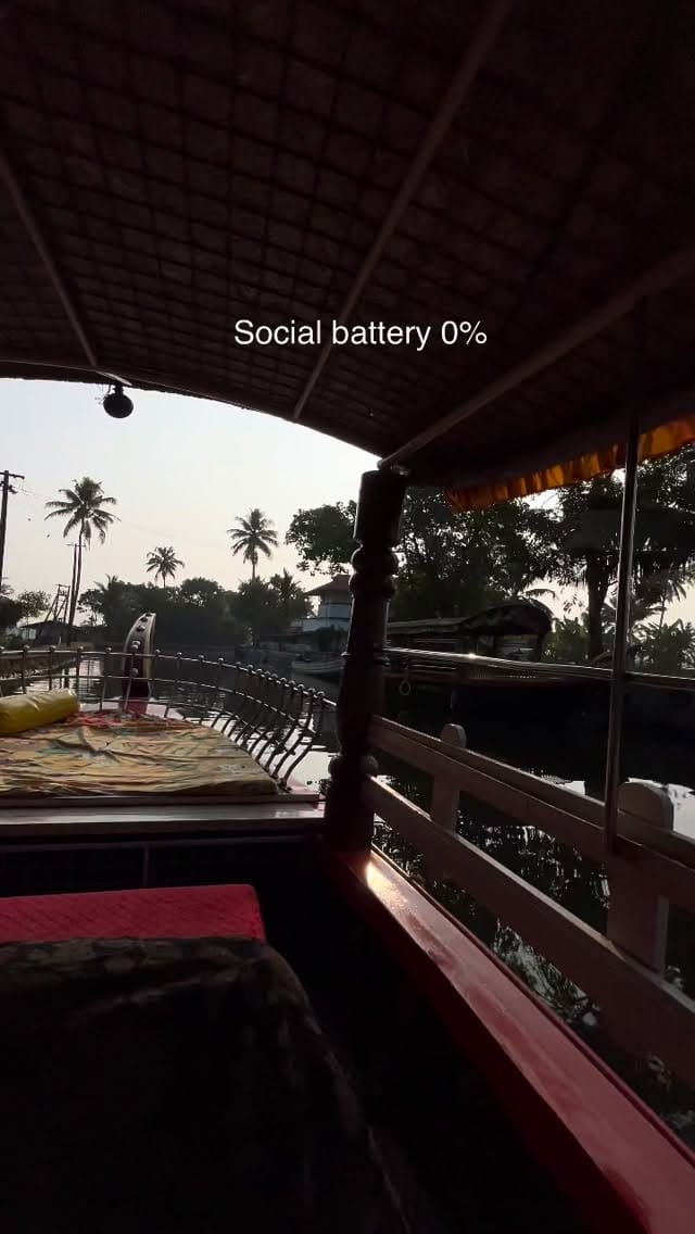 Post 3 by Makeup by srishti patel on Instagram (video)