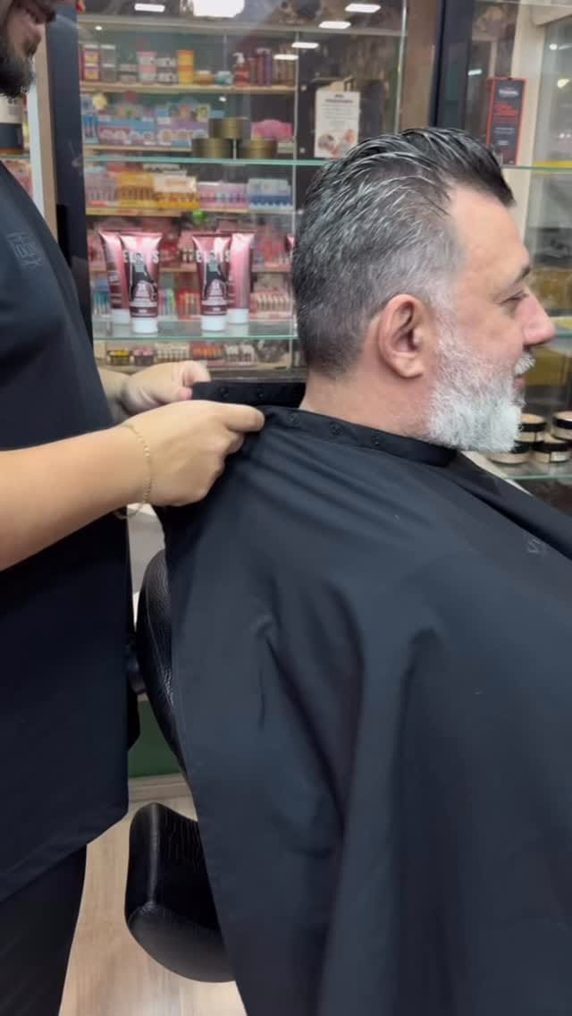 Post 8 by Barbearia Vitello on Instagram (video)