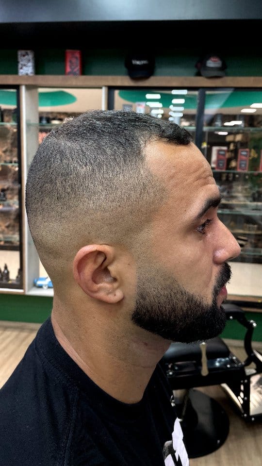 Post 9 by Barbearia Vitello on Instagram (video)