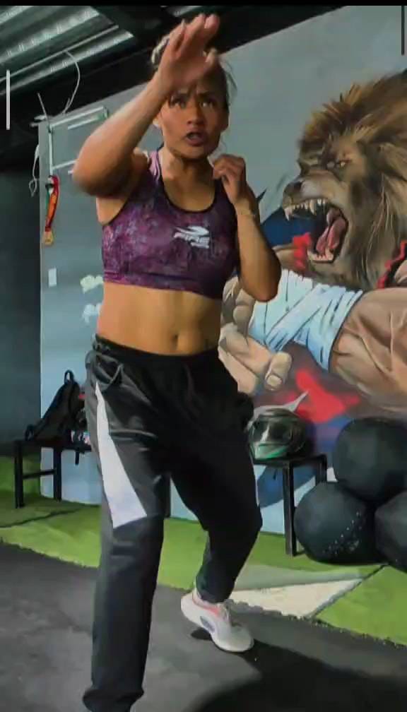 Post 7 by Esmeralda Falcón on Instagram (video)