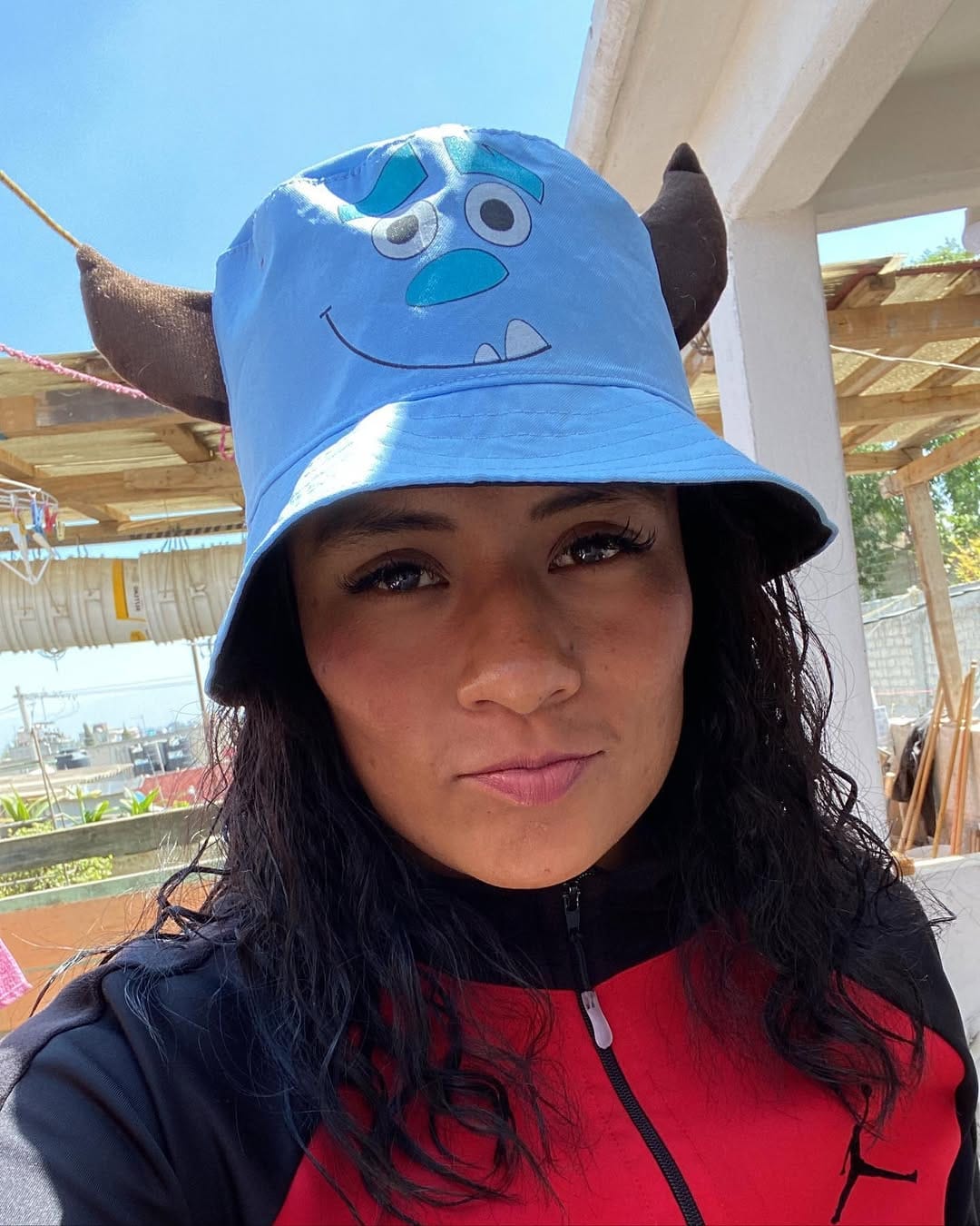 Post 6 by Esmeralda Falcón on Instagram (image)
