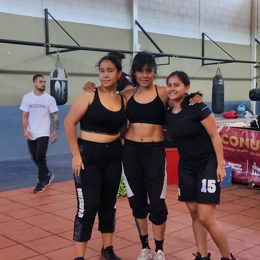 Post 8 by Esmeralda Falcón on Instagram (image)