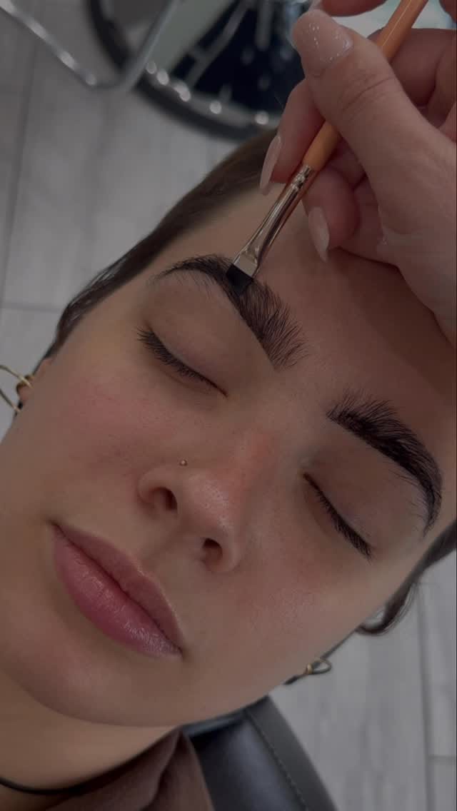 Post 8 by Symmetry Beauty Lounge | High-End Esthetics and PMU Brows on Instagram (video)