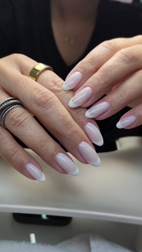 Post 1 by Miranda's Beauty & Nails Salon on Instagram (video)