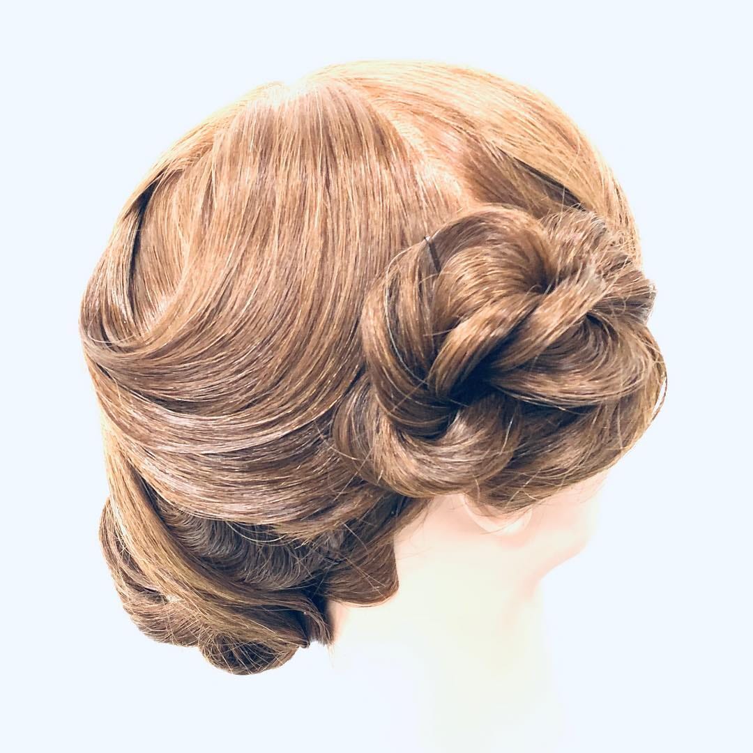 Post 8 by The Comb on Instagram (image)