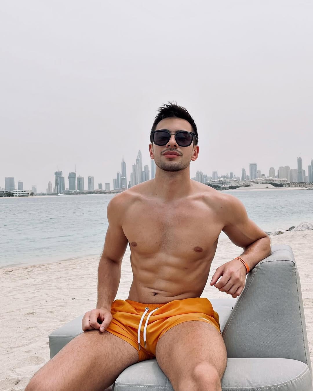 Post 2 by Jovance Damceski on Instagram (image)