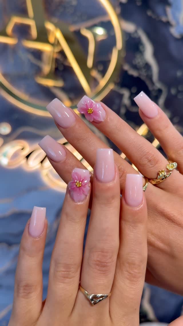 Post 5 by American Nails on Instagram (video)