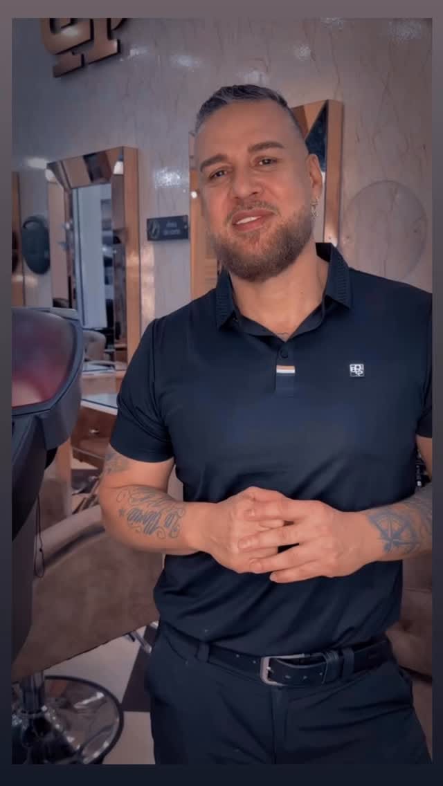 Post 7 by SaLa De Belleza Oscar H on Instagram (video)