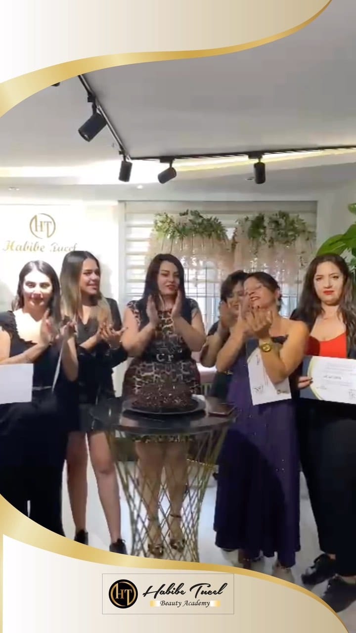 Post 10 by ʜᴀʙɪ̇ʙᴇ ᴛᴜᴄᴇʟ Beauty Academy on Instagram (video)