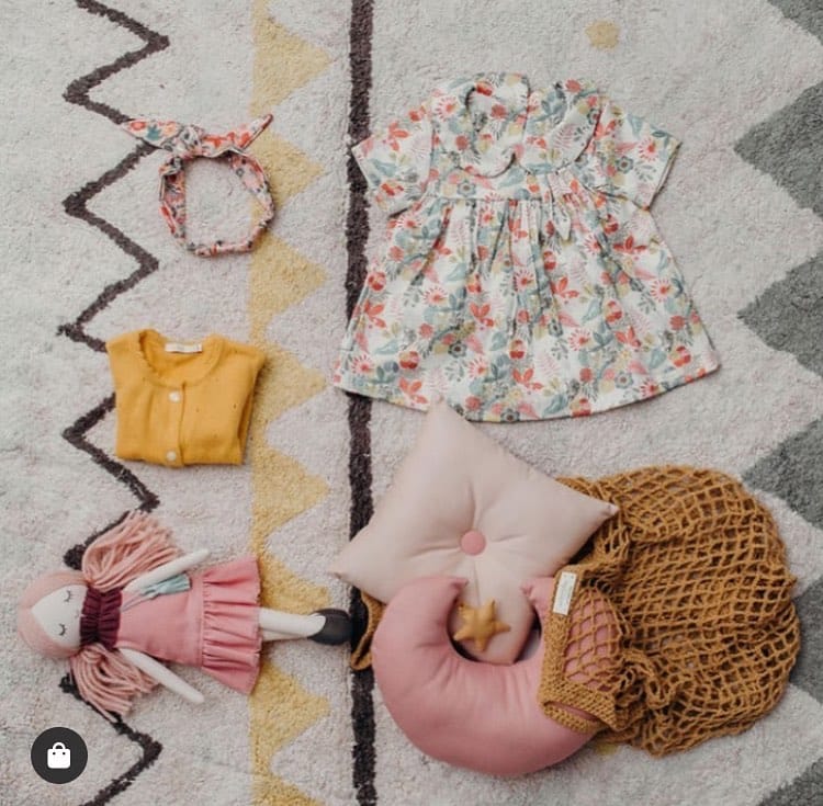 Post 6 by mimáh on Instagram (image)