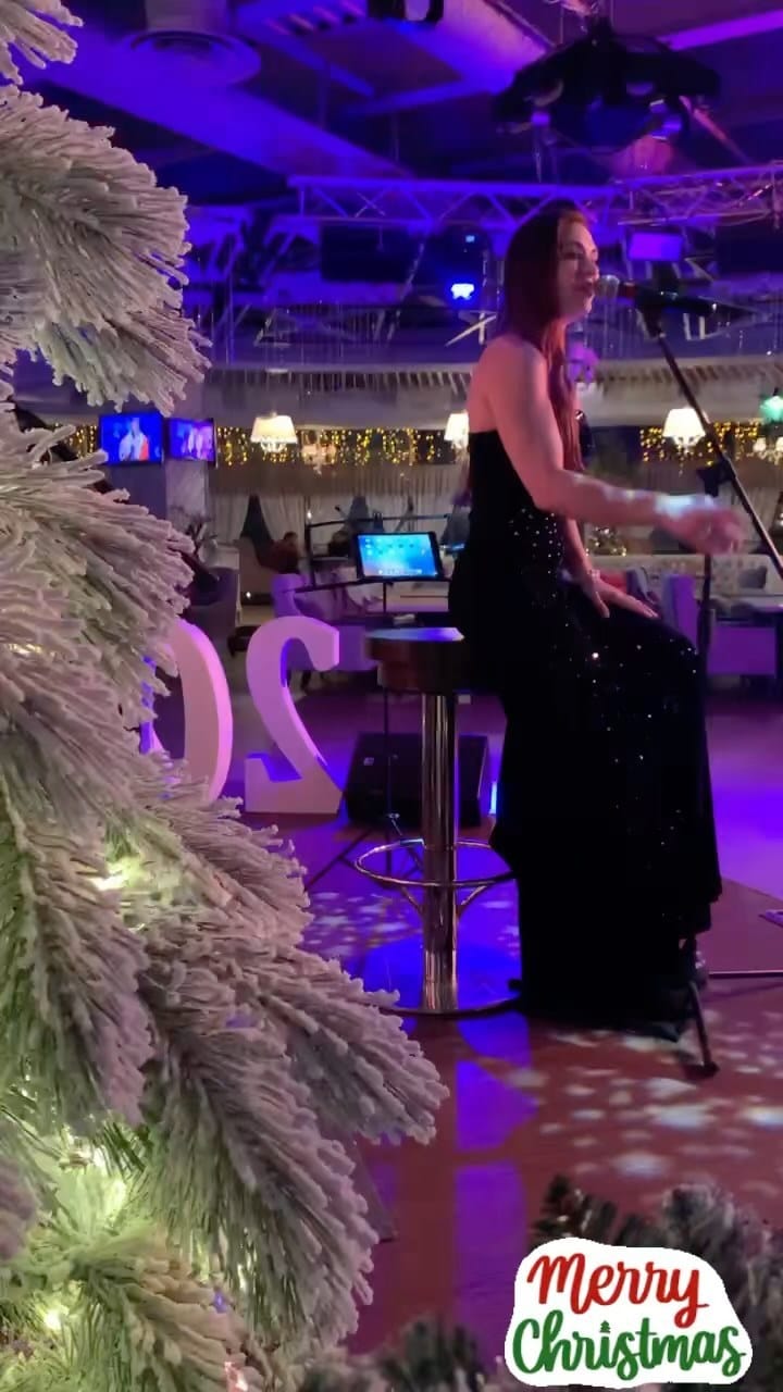Post 9 by Karina on Instagram (video)