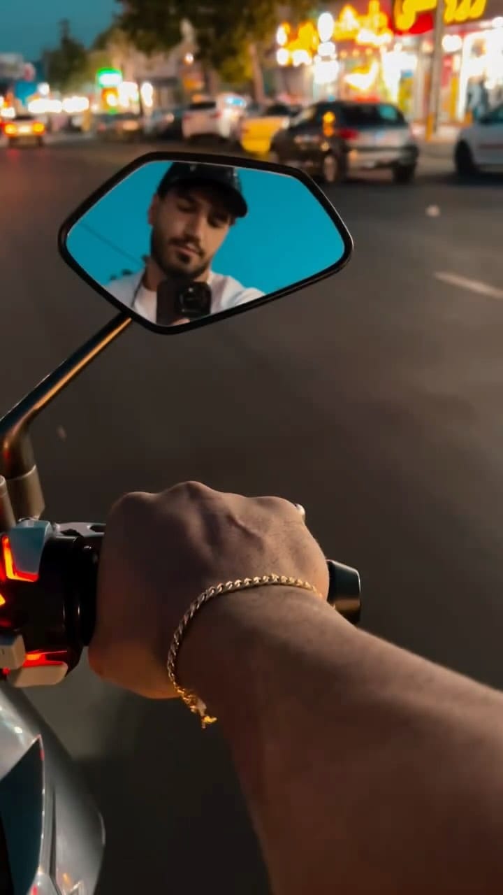Post 9 by Amir Ozen on Instagram (video)