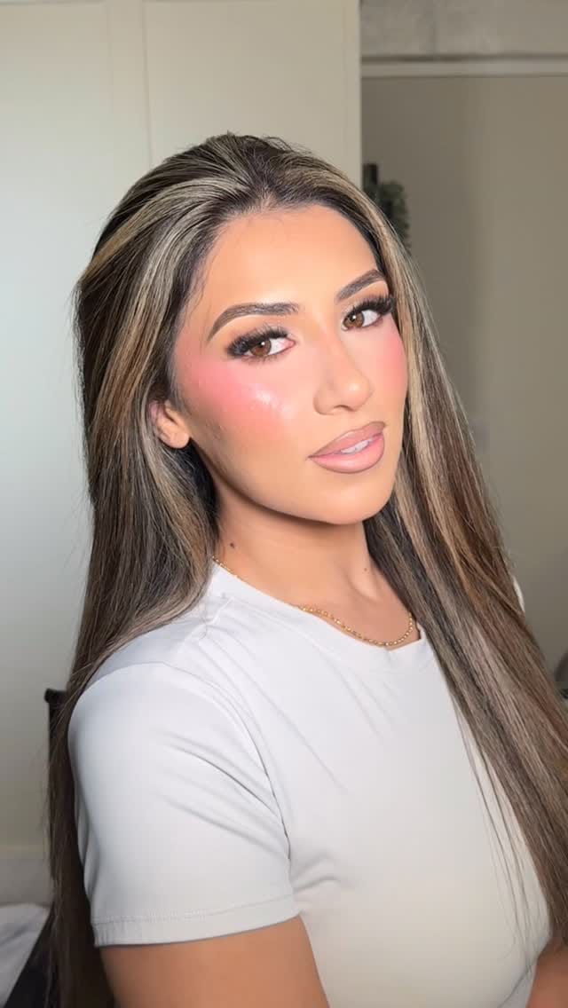 Post 2 by Safia Aftab on Instagram (video)
